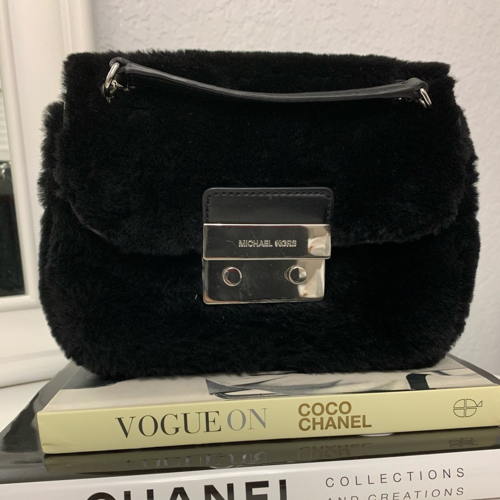 NWOT - Michael Kors Black Faux Fur Chain Crossbody